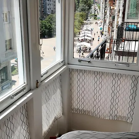 아파트 Piso En Calle Peatonal Con Garaje Privado *