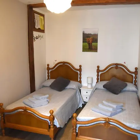 Piso En Calle Peatonal Con Garaje Privado Apartamento